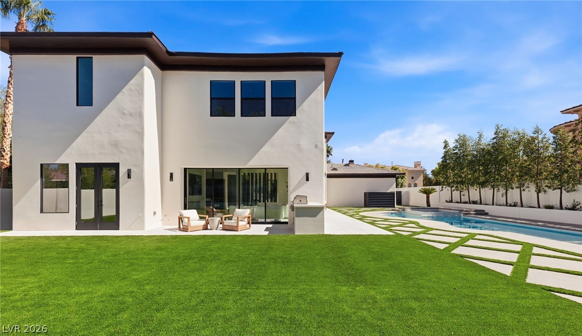 Photo 28 of 35, 301 N Royal Ascot Drive