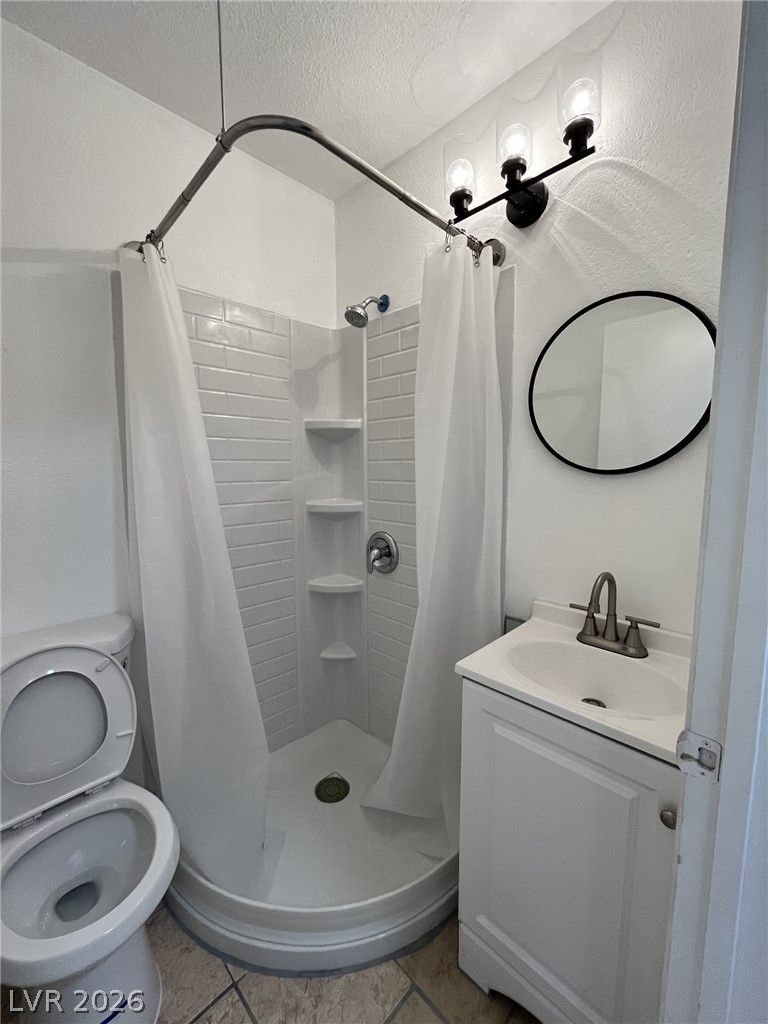Photo 8 of 18, 6750 Del Rey Avenue #130