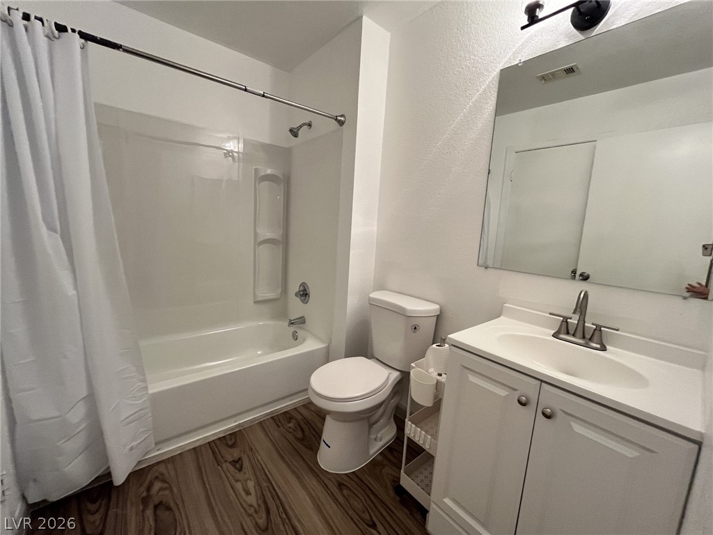 Photo 13 of 18, 6750 Del Rey Avenue #130