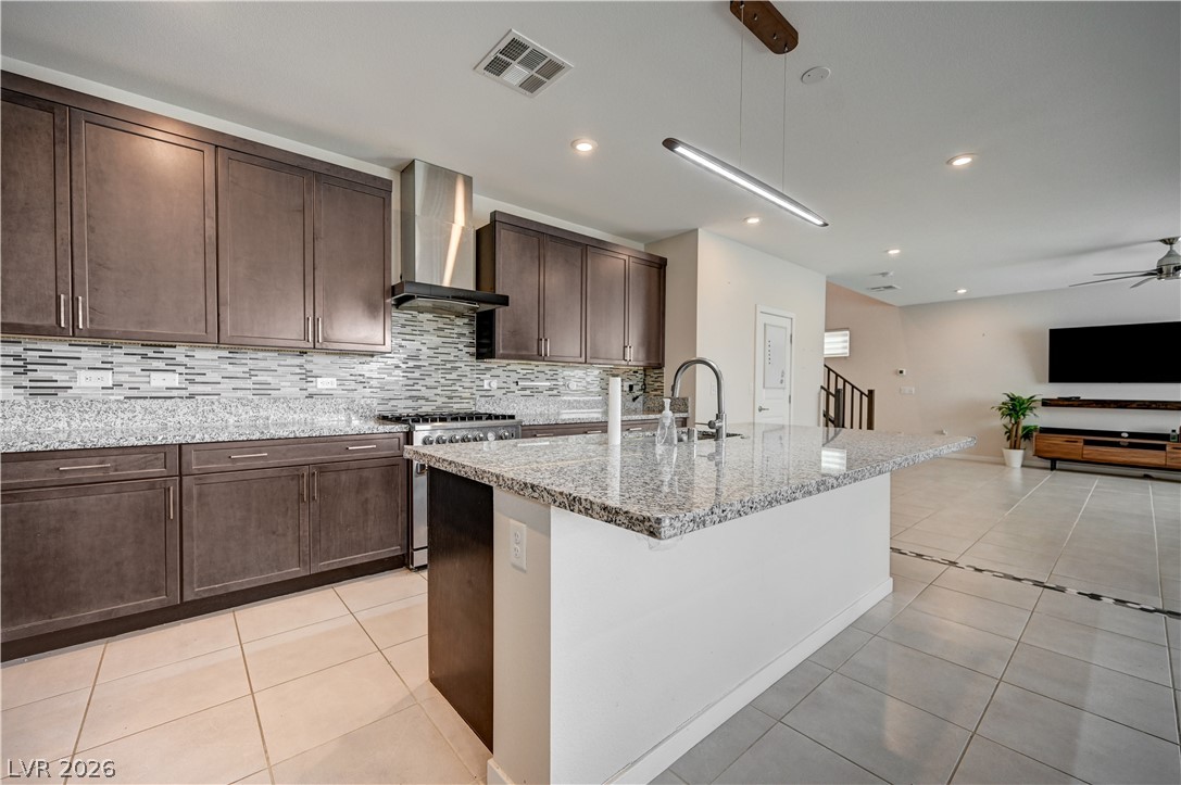 Photo 18 of 49, 6231 Bravestar Court