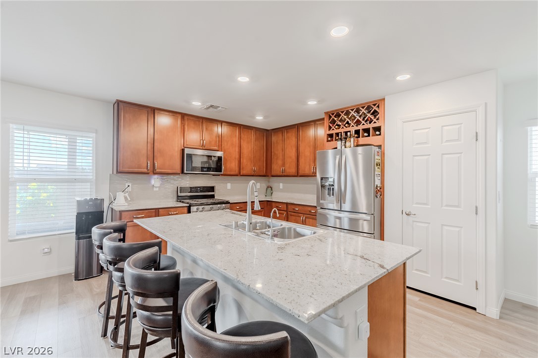 Photo 4 of 8707 Senna Avenue