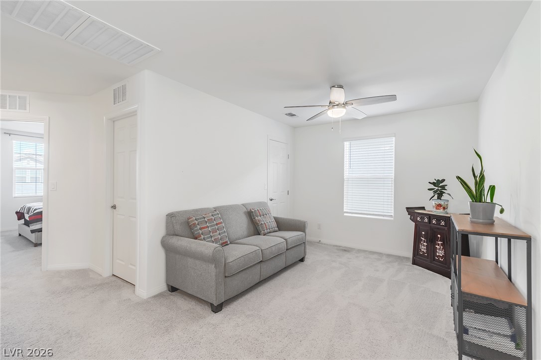 Photo 13 of 28, 8707 Senna Avenue