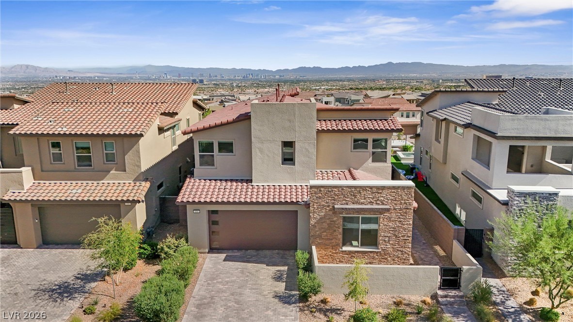 Photo 6 of 93, 484 Crown Mesa Avenue