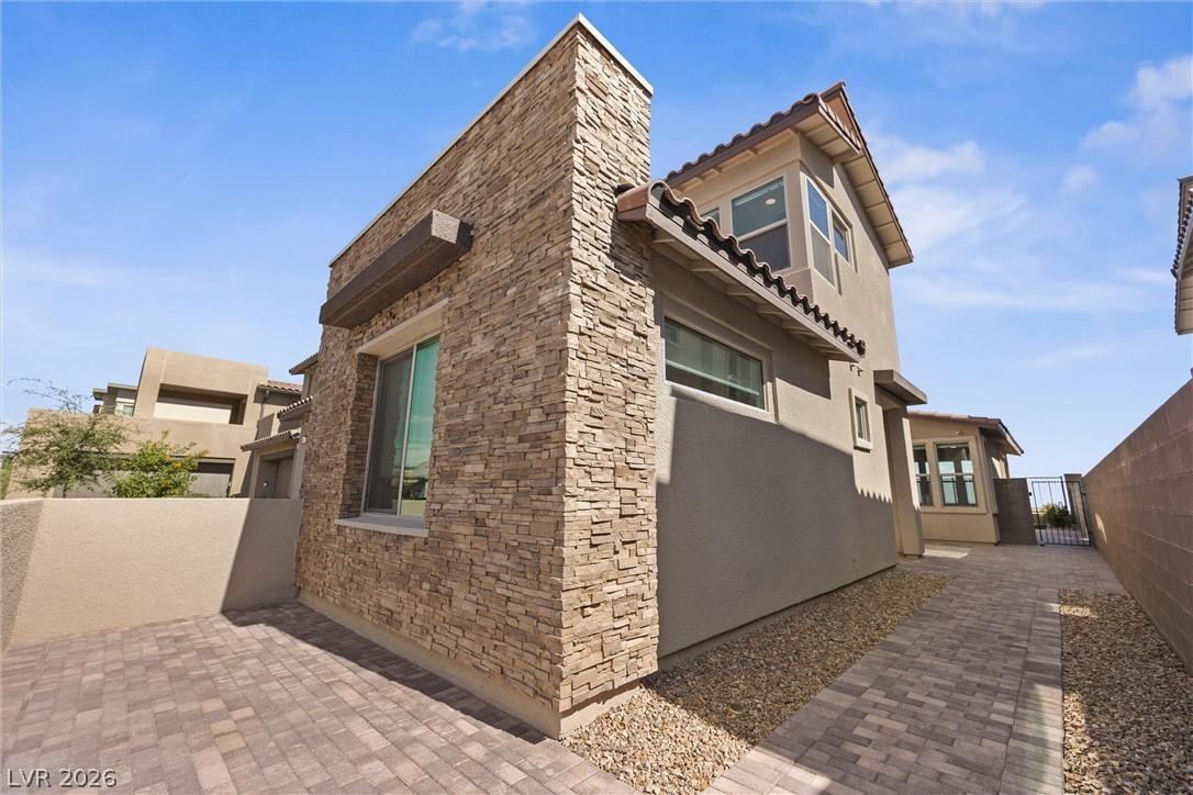 Photo 64 of 93, 484 Crown Mesa Avenue