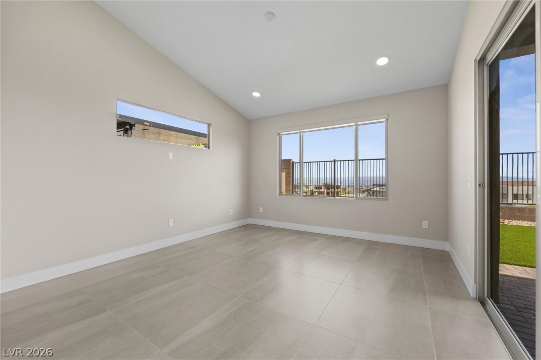 Photo 23 of 93, 484 Crown Mesa Avenue