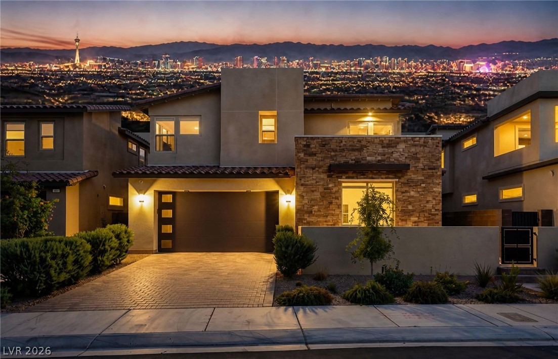 484 Crown Mesa Avenue, Las Vegas 89138