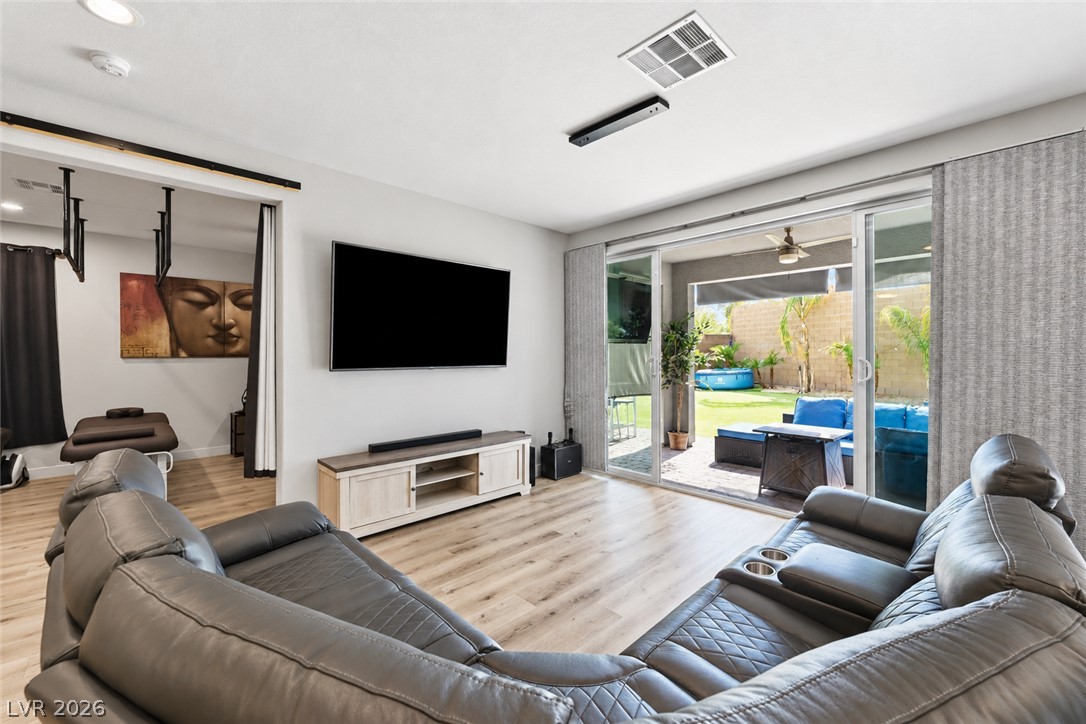 Photo 13 of 35, 31 Cresta Villa Court