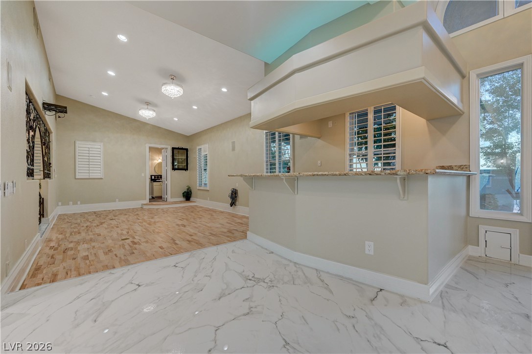 Photo 18 of 96, 6080 Crystal Brook Court