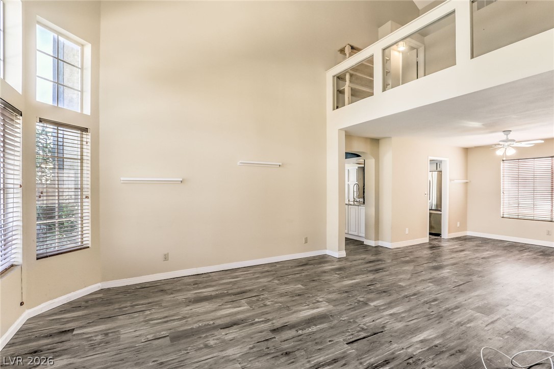 Photo 4 of 6256 Chinook Way