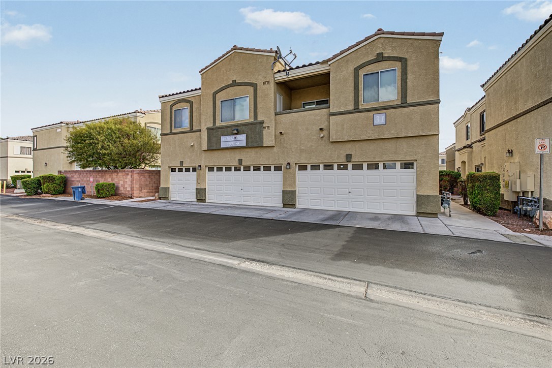 Photo 2 of 6170 E Sahara Avenue #1092