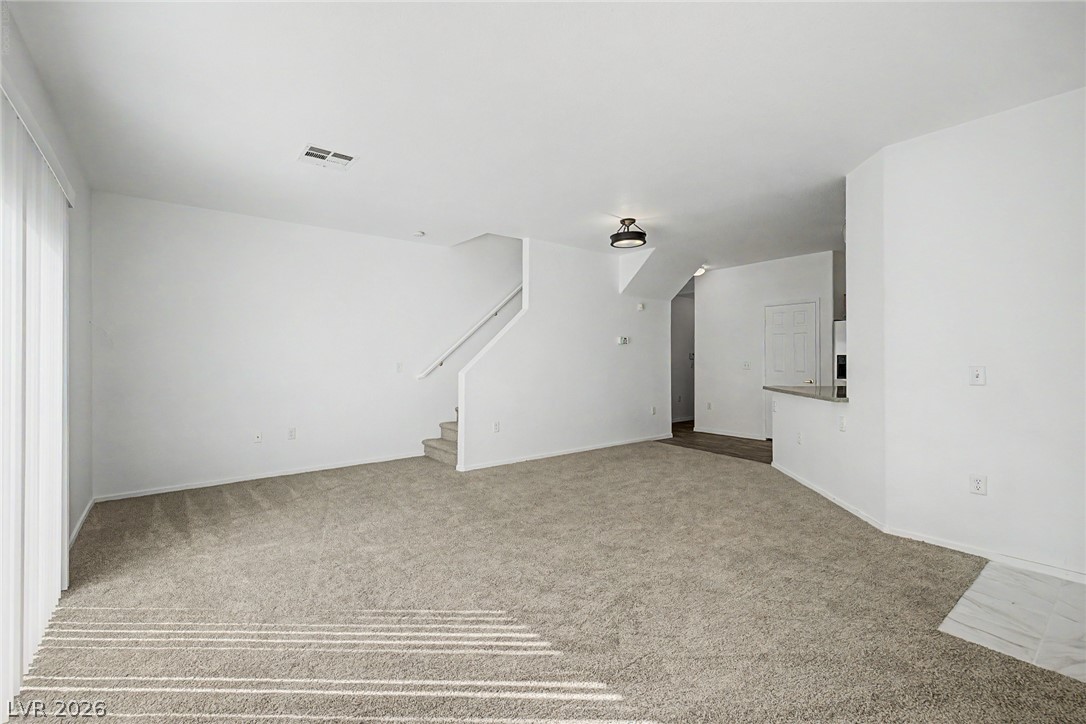 Photo 6 of 30, 6170 E Sahara Avenue #1092