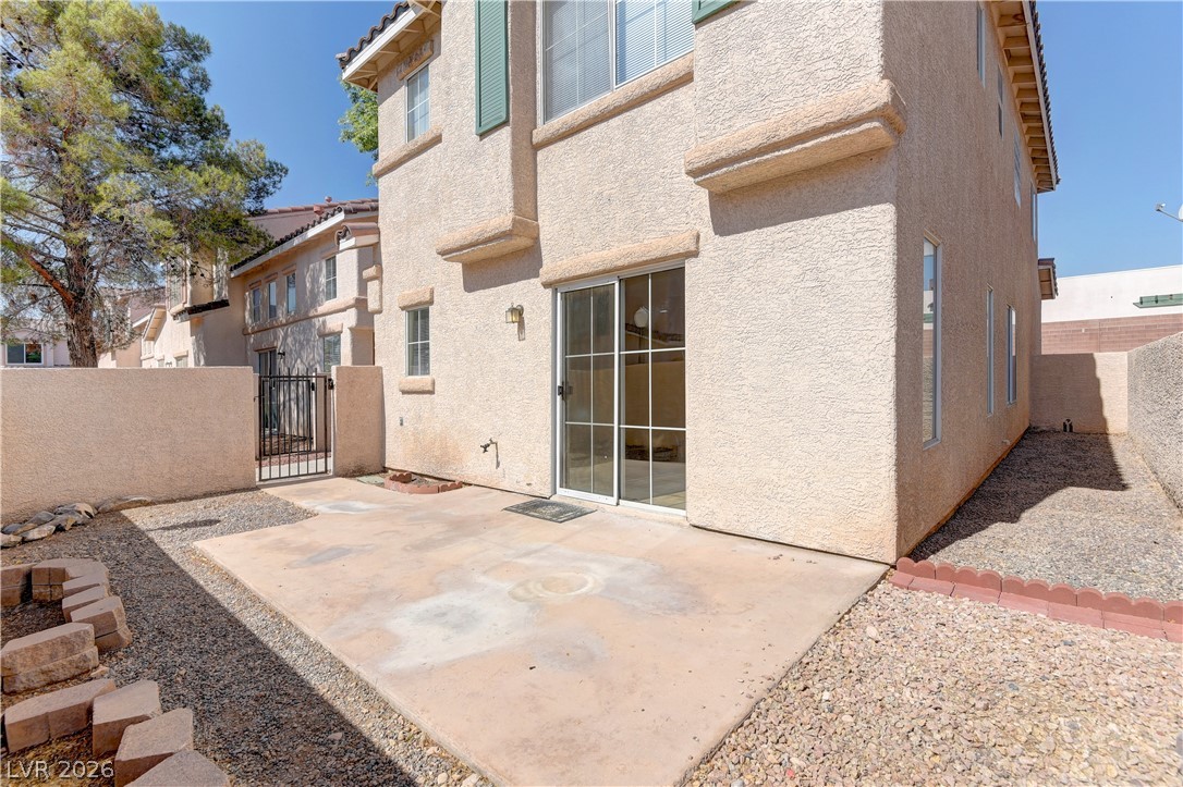 Photo 6 of 19, 9664 Belle Regal Street