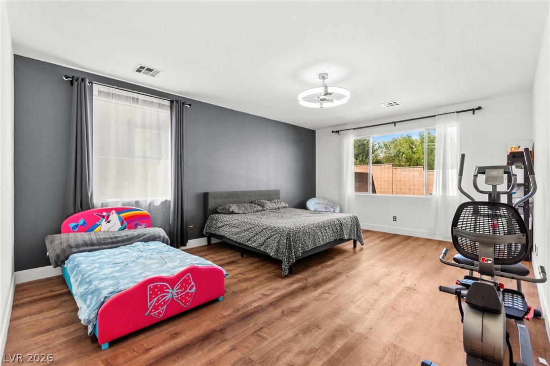 Photo 12 of 48, 3058 Archdale Street