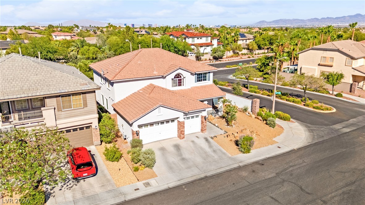 Photo 36 of 48, 3058 Archdale Street