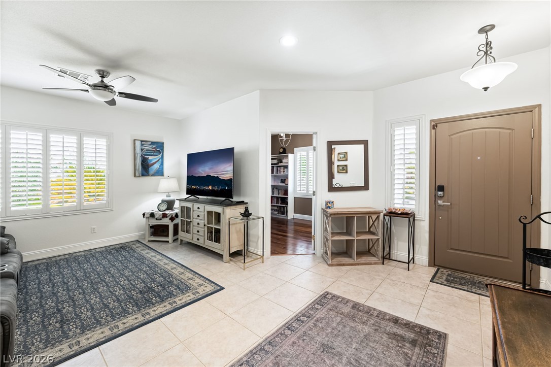 Photo 6 of 33, 2651 Thornview Street