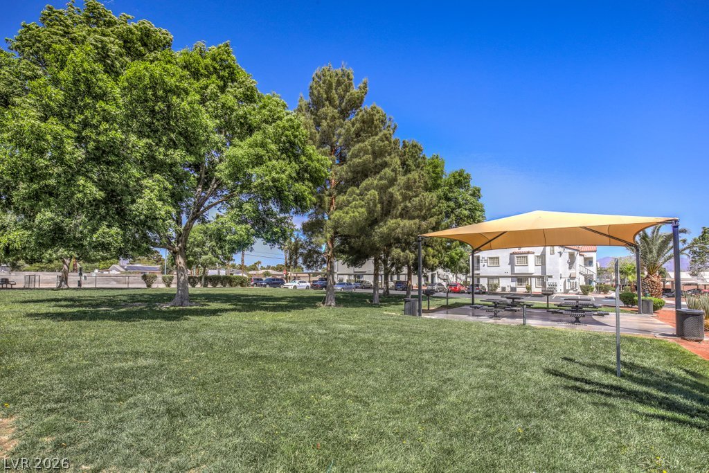 3318 N Decatur Boulevard #2142, Las Vegas 89130