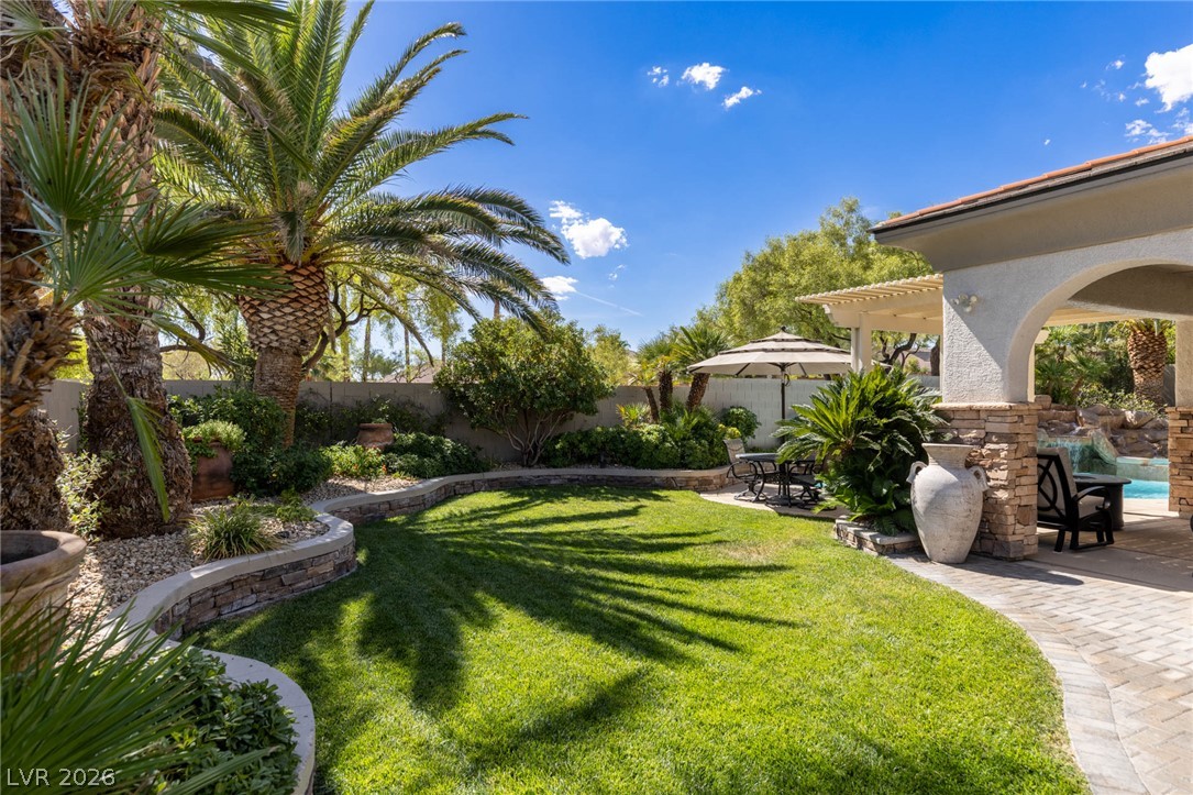 Photo 4 of 10713 Beringer Drive
