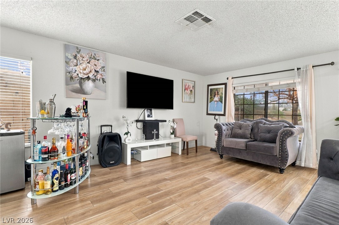 Photo 4 of 2507 Albemarle Way