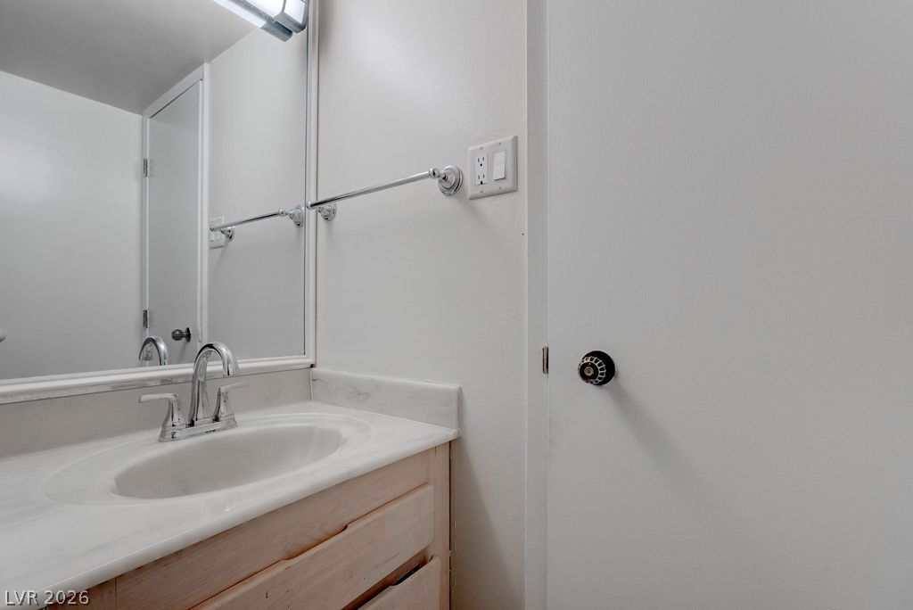 Photo 27 of 38, 3111 Bel Air Drive #3A