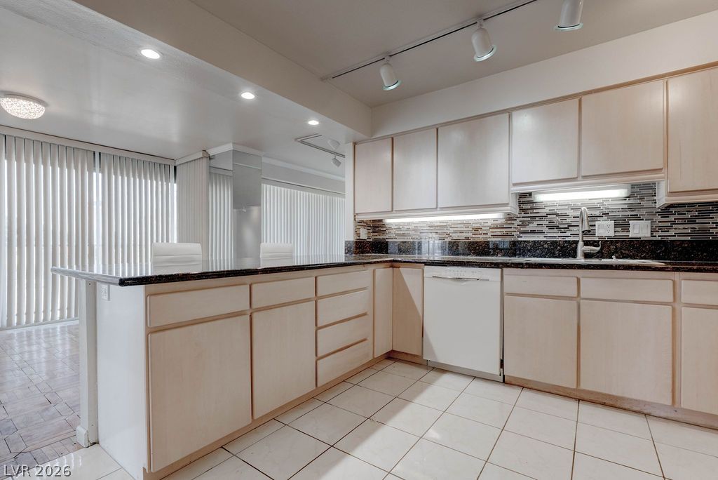 3111 Bel Air Drive #3A, Las Vegas 89109