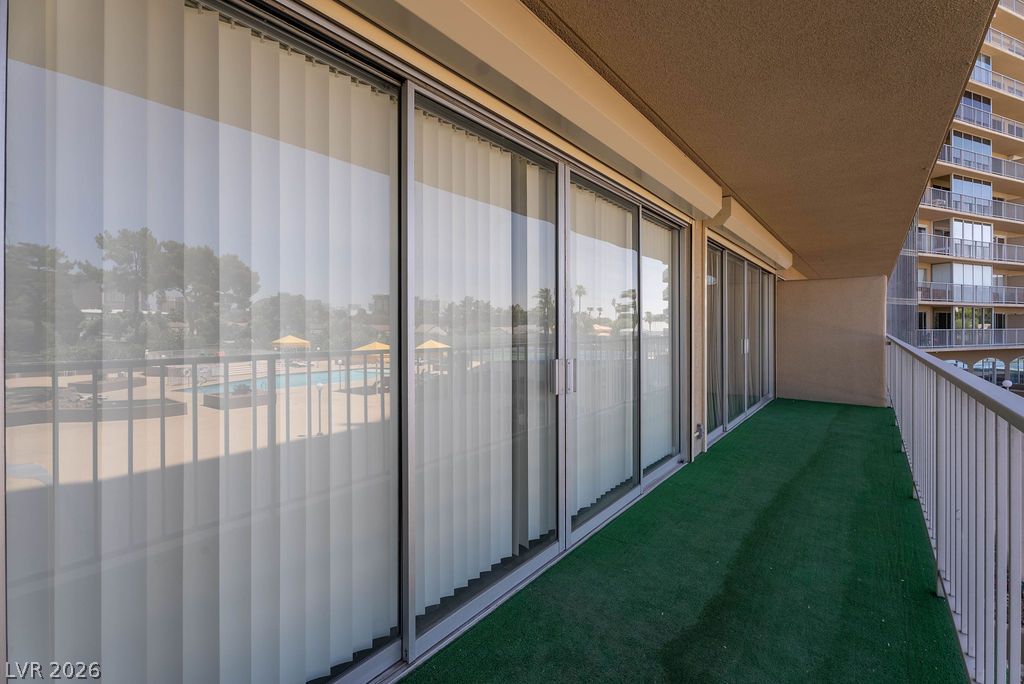 Photo 10 of 38, 3111 Bel Air Drive #3A