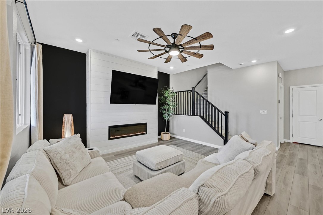 Photo 4 of 2759 Abrantes Place