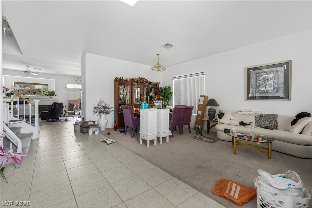 Photo 4 of 815 Roaring Falls Avenue