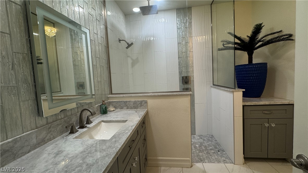 Photo 20 of 40, 8304 Apple Glaze Avenue #203