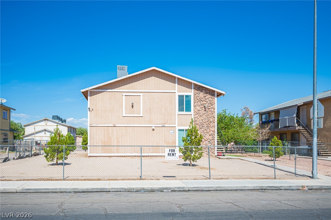 Photo 76 of 89, 4920 Stanley Avenue