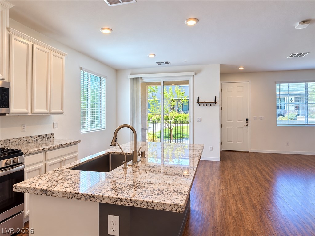 Photo 5 of 5730 Sky Pointe Drive #120