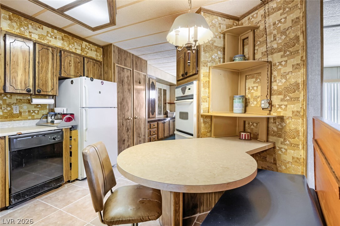 Photo 8 of 18, 5109 Ridge Avenue #269