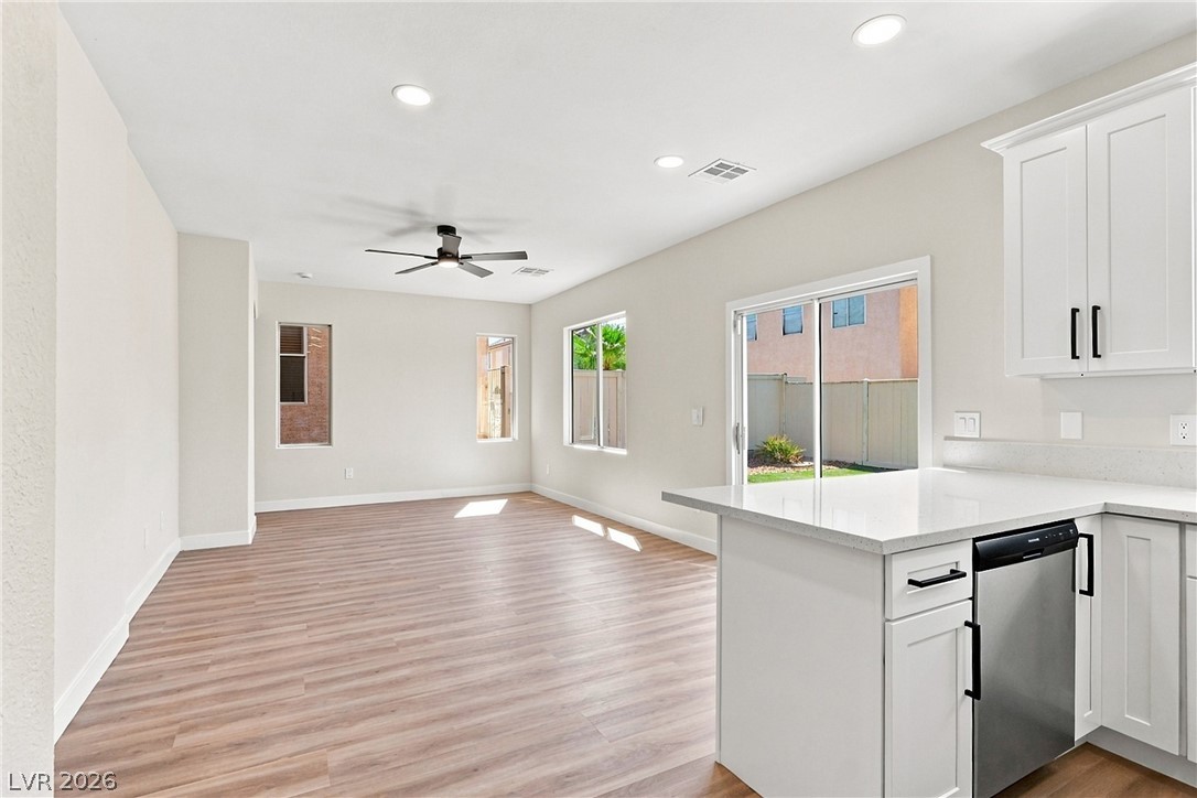 Photo 6 of 24, 6565 La Placita Avenue