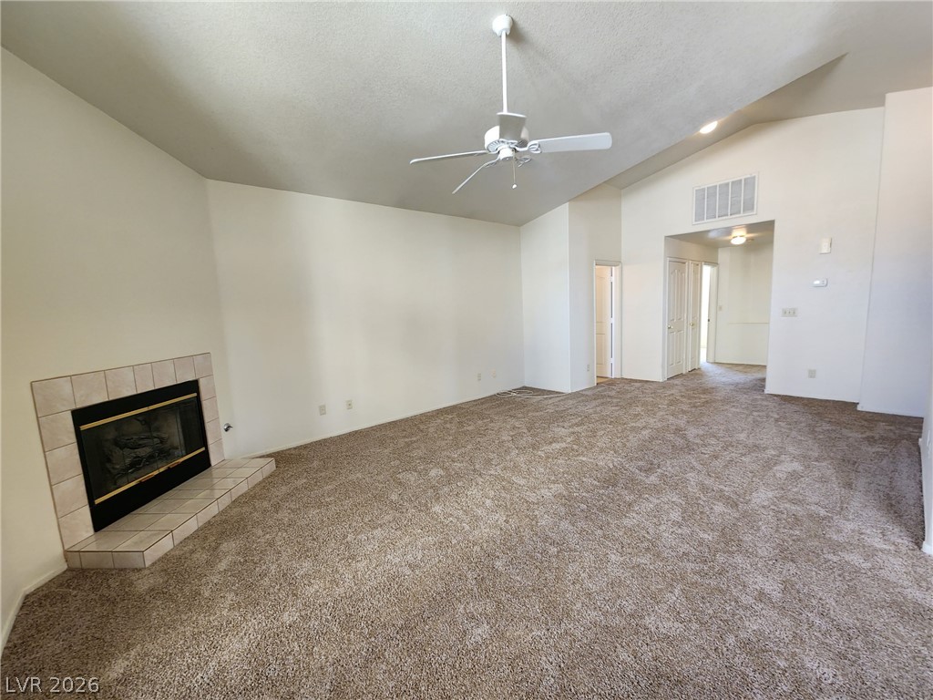 Photo 7 of 42, 8301 Boseck Drive #237