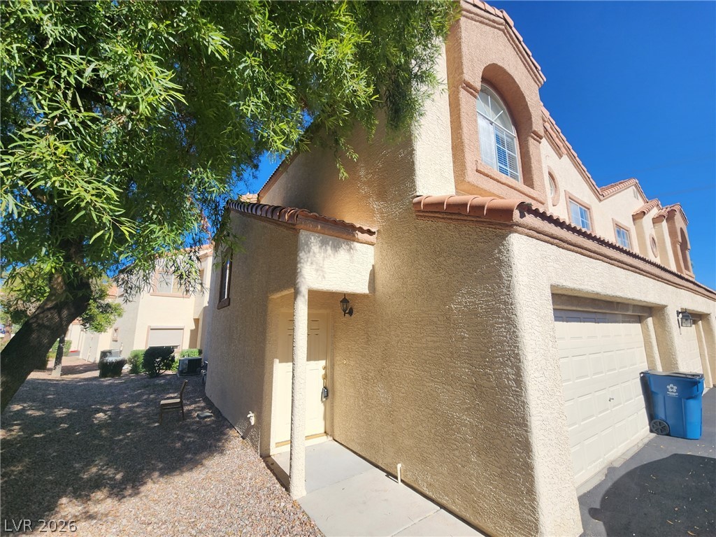 Photo 2 of 8301 Boseck Drive #237