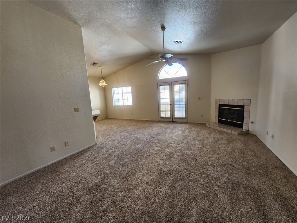 Photo 5 of 8301 Boseck Drive #237