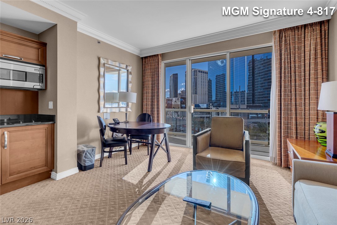 Photo 16 of 61, 125 E Harmon Avenue #417