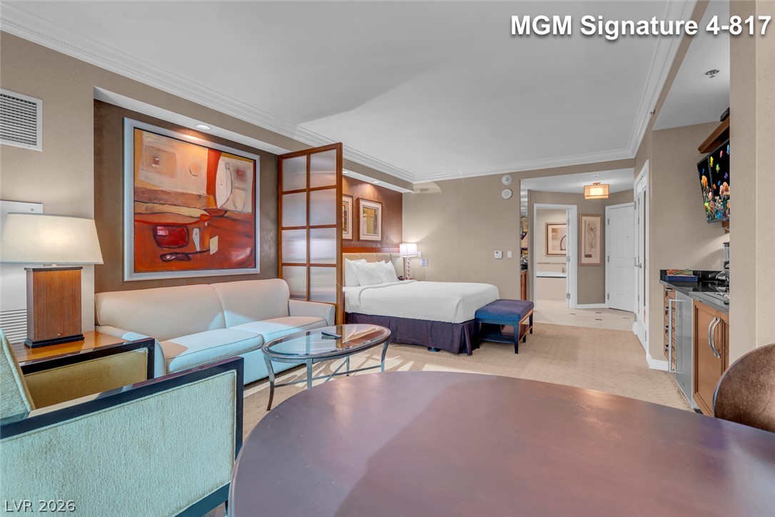 Photo 19 of 61, 125 E Harmon Avenue #417
