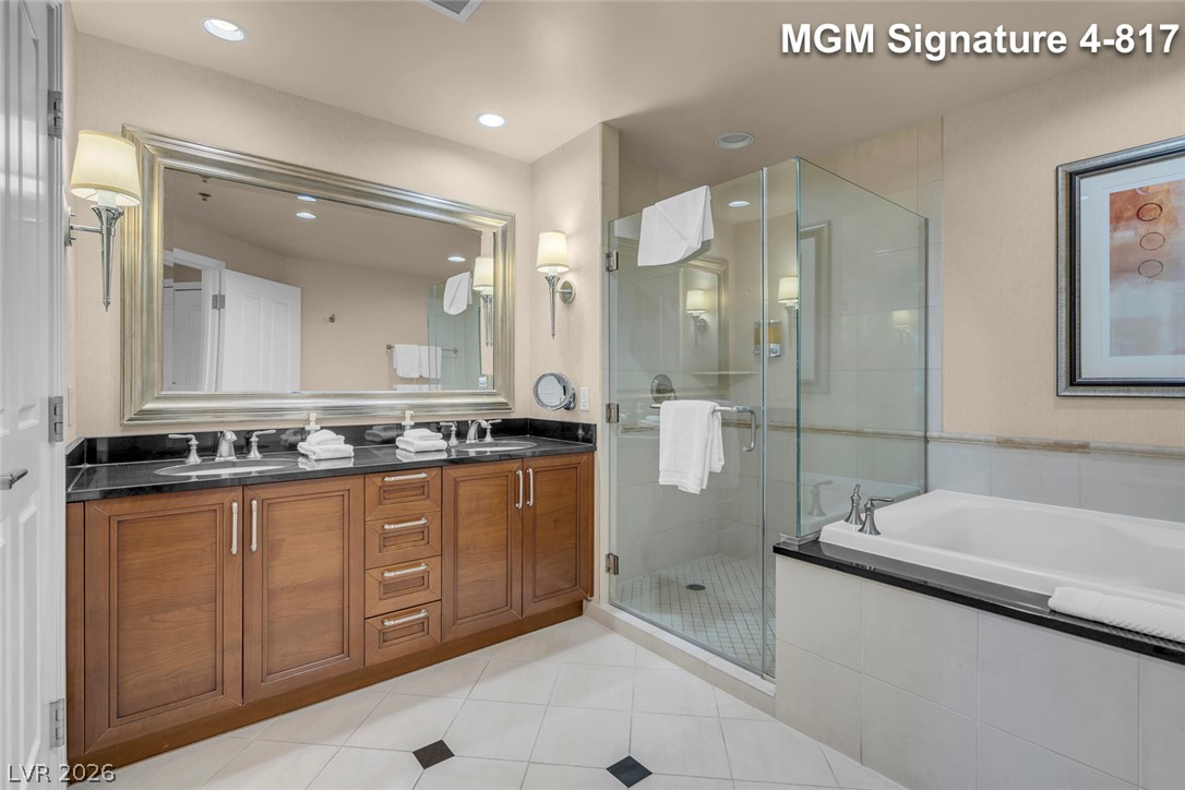Photo 32 of 61, 125 E Harmon Avenue #417