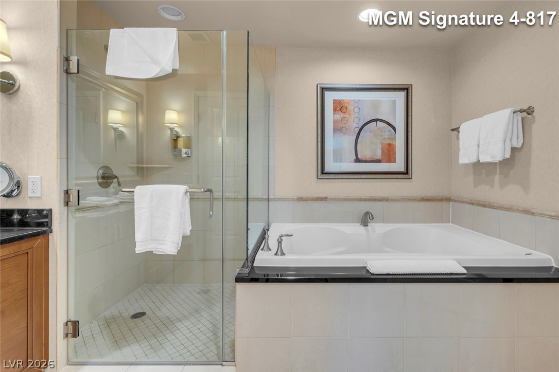Photo 36 of 61, 125 E Harmon Avenue #417