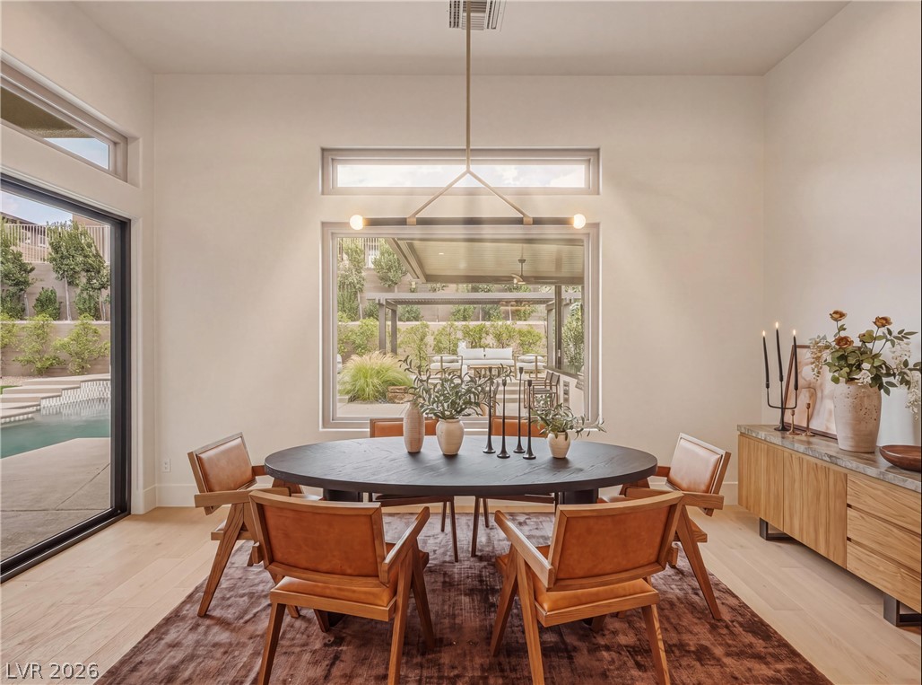 Photo 7 of 91, 4 El Macero Court
