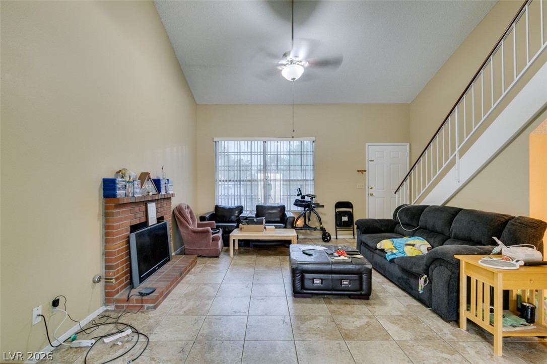 Photo 3 of 102 Boysenberry Lane