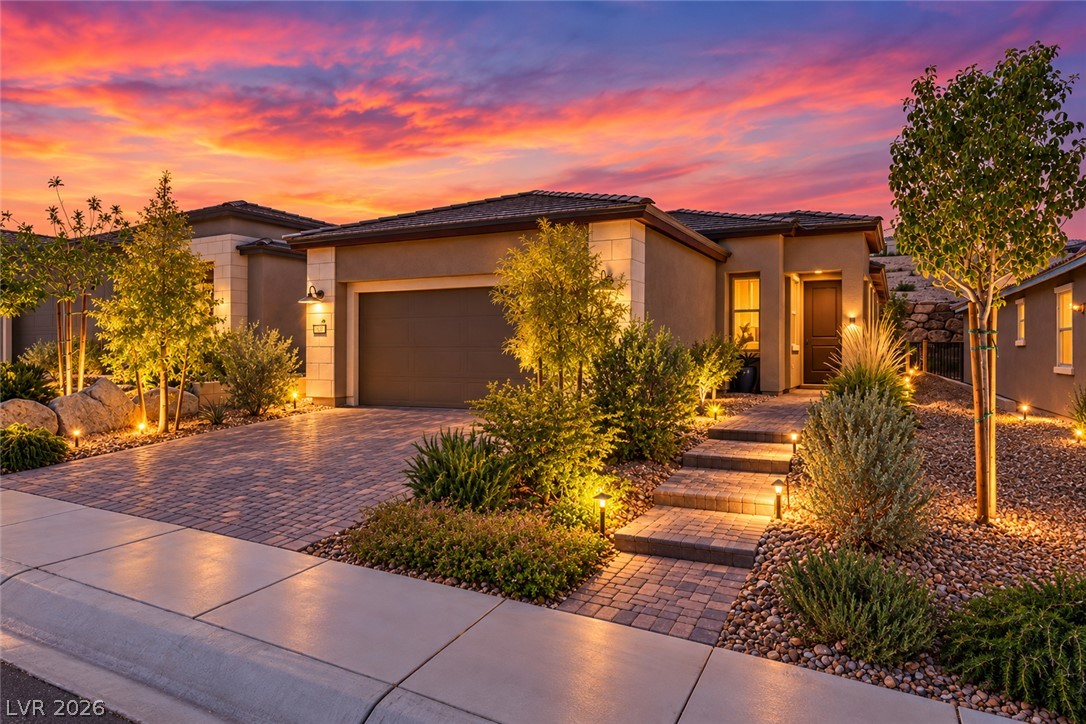 49 Stone Bluff Lane, Henderson 89011
