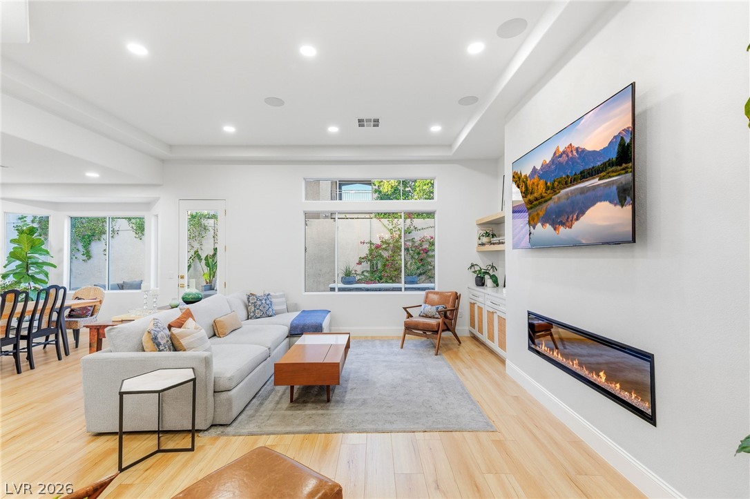 Photo 7 of 53, 11424 Perugino Drive