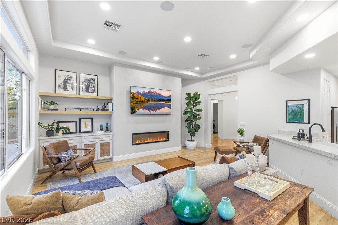 Photo 10 of 53, 11424 Perugino Drive