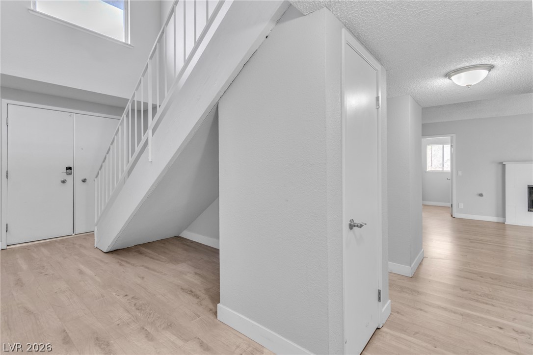 Photo 12 of 38, 3907 Ebro Way
