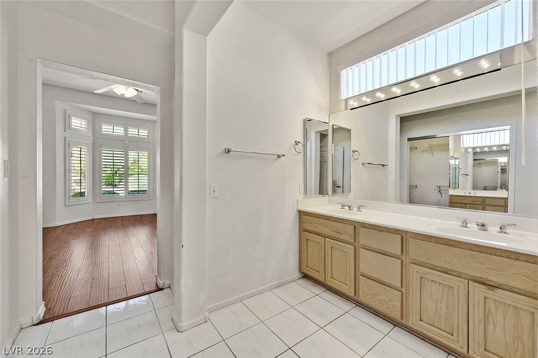 Photo 12 of 27, 11000 Rackhurst Avenue