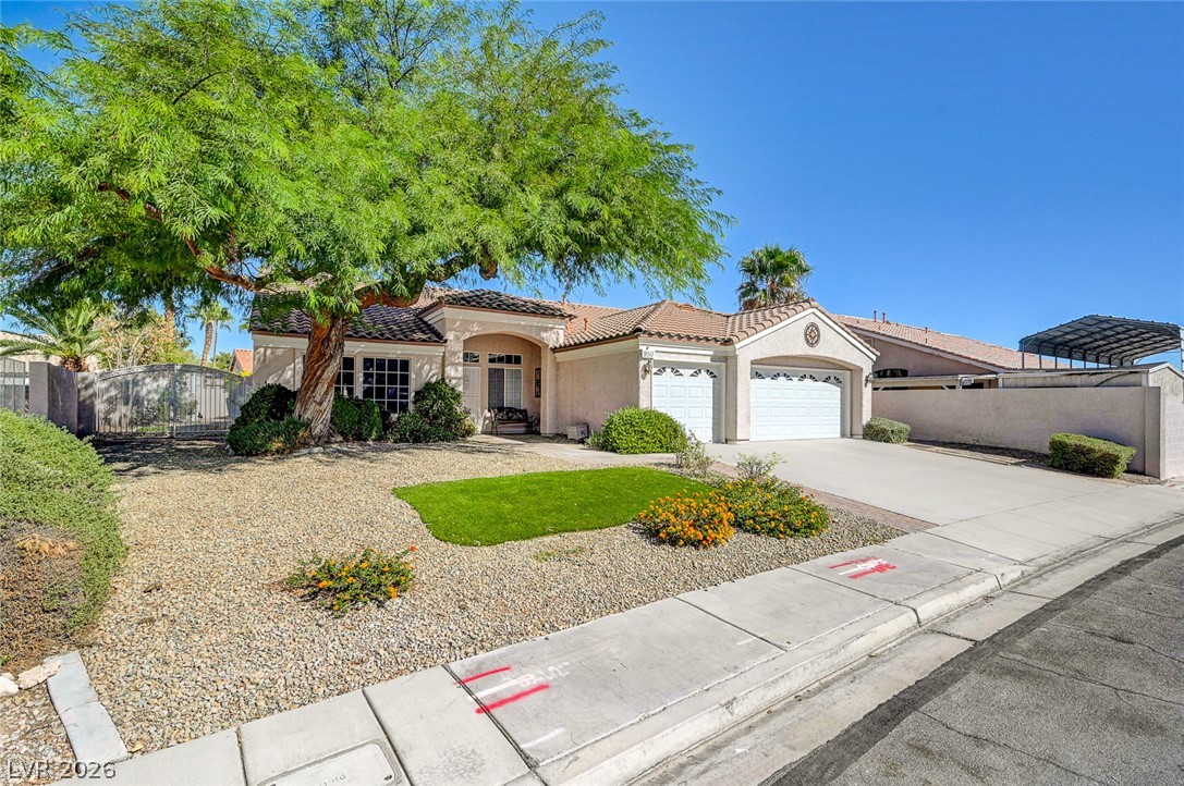 Photo 3 of 950 Denberry Way