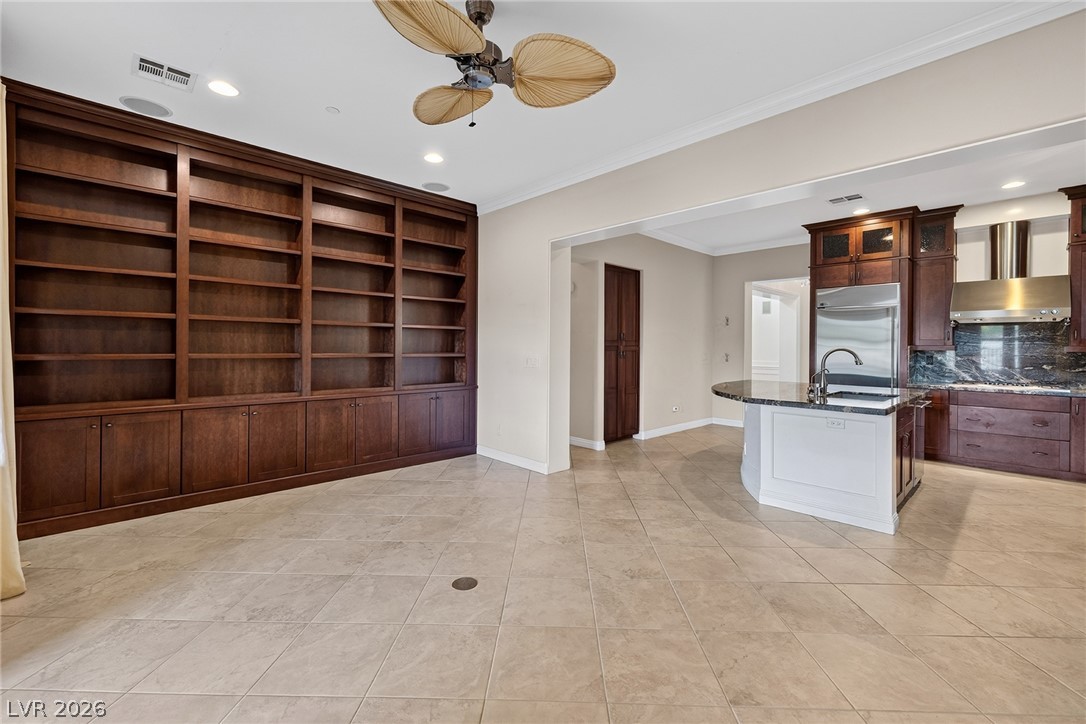 Photo 17 of 57, 11280 Granite Ridge Drive #1054