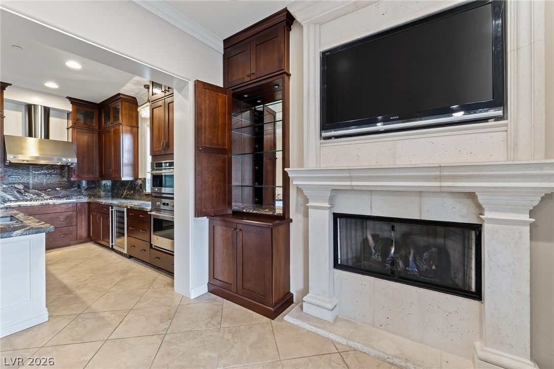 Photo 18 of 57, 11280 Granite Ridge Drive #1054