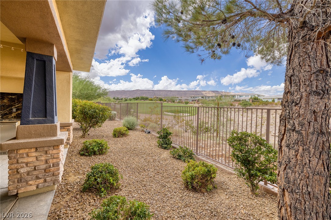 Photo 41 of 57, 11280 Granite Ridge Drive #1054